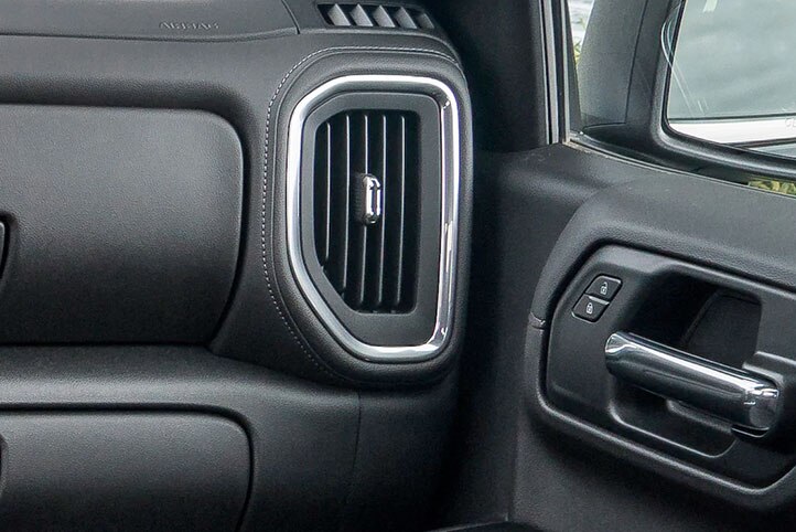 Sierra Denali 2020 interior